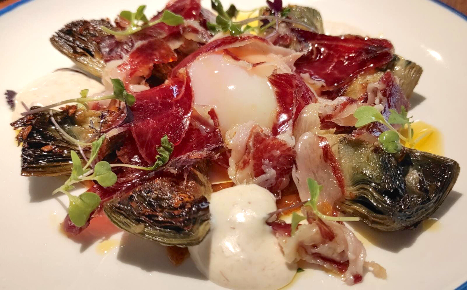 /uploads/image/1687026898_baratze_gourmet_alcachofas_salteadas_con_huevo_a_baja_temperatura_y_jamon_de_paleta_lg.jpg